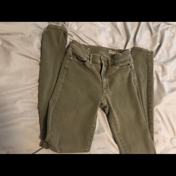 Sold on merc - Picture 2 of 4